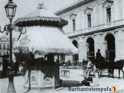 Avviato nel 1903, consisteva in un piccolo baracchino ottagonale che terminava con una graziosa cupola merlata
